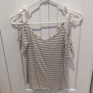 Cold shoulder top